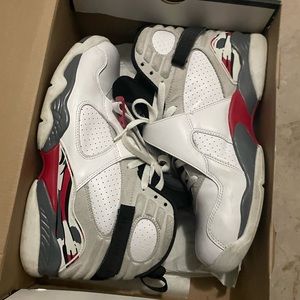 Jordan 8 retro “Bugs Bunny” Size 11